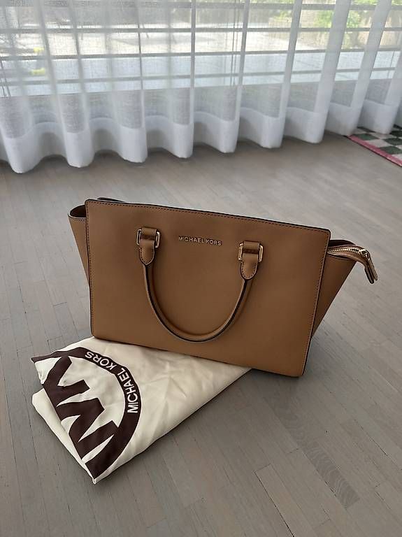 Michael Kors Taschen für Damen: Michael Kors Tasche braun Leder – Gebraucht aus Oftringen von lau_zf5r