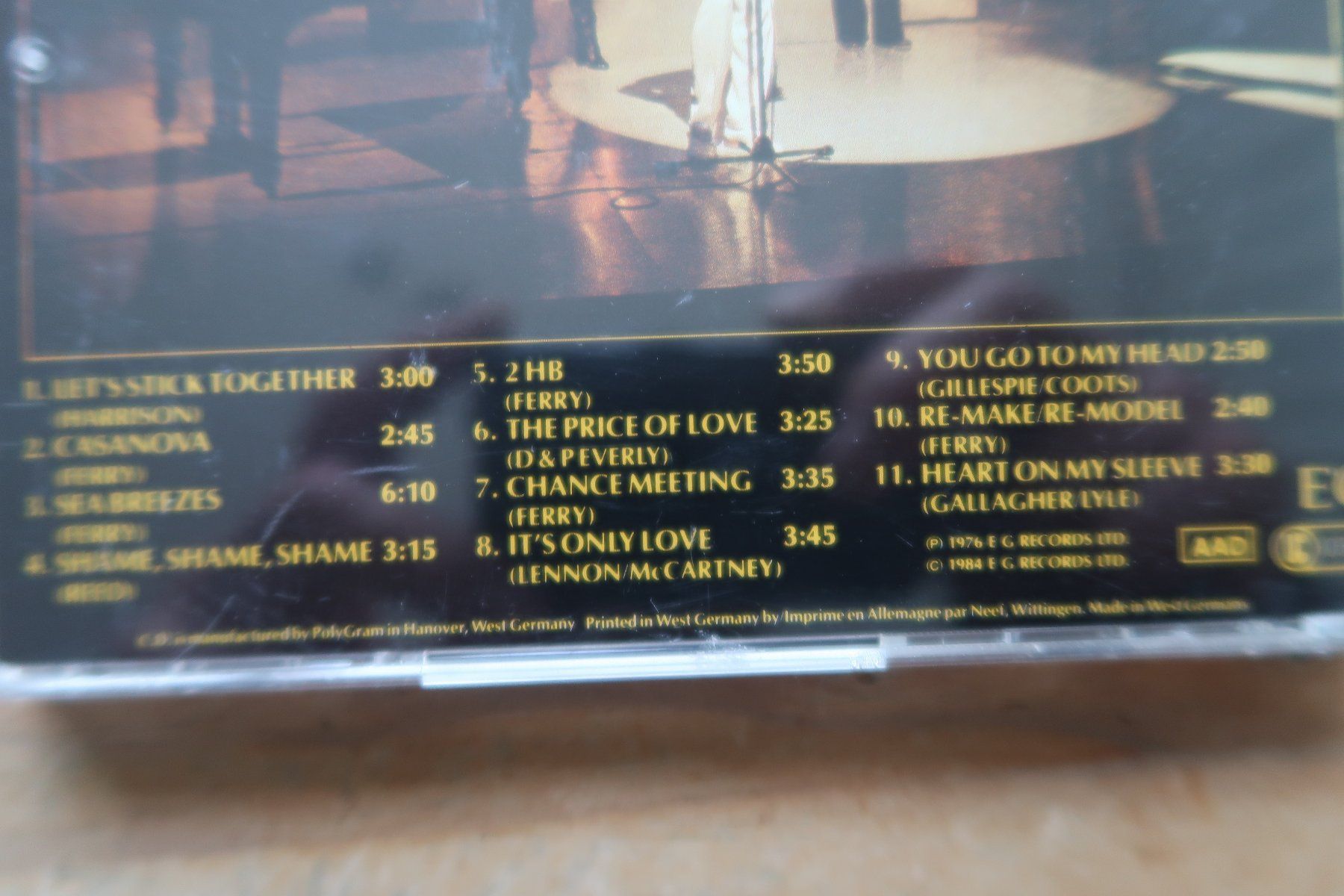 CD: BRYAN FERRY - LET'S STICK TOGETHER - EX- ROXY MUSIC -  CD – Usato da Basel venduto da Patiscat 2