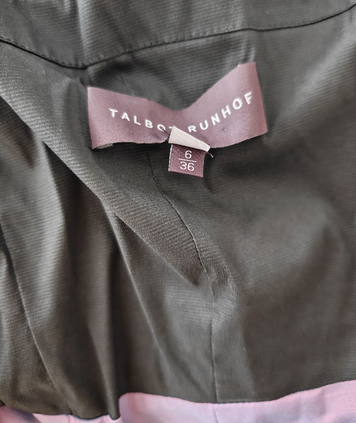 Talbot Runhof Vestiti: TALBOT RUNHOF Designer Dress – Nuovo (secondo la descrizione) da Zürich venduto da seconda_chance 5