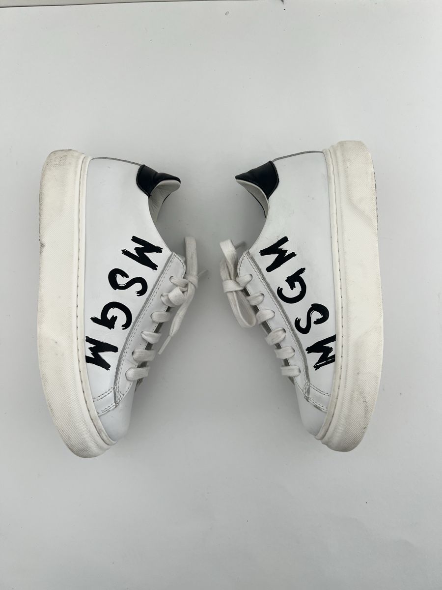 MSGM Scarpe da uomo: Sneakers cuir blanc MSGM  junior taille 31 – Usato da Zug venduto da ama_fgg6 1