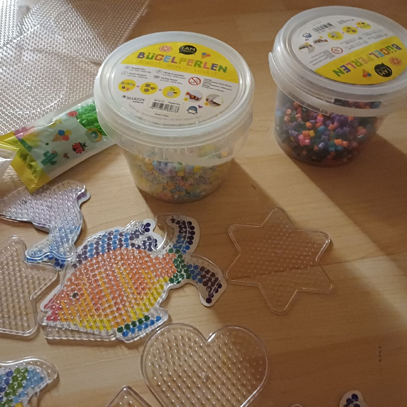Kit bricolage: Grosses Bügelperlenangebot – Nuovo (secondo la descrizione) da Däniken SO venduto da Motorboot01 3
