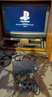 PlayStation 1 (SCPH-9002) Bundle mit 3 Spielen mit Anleitung