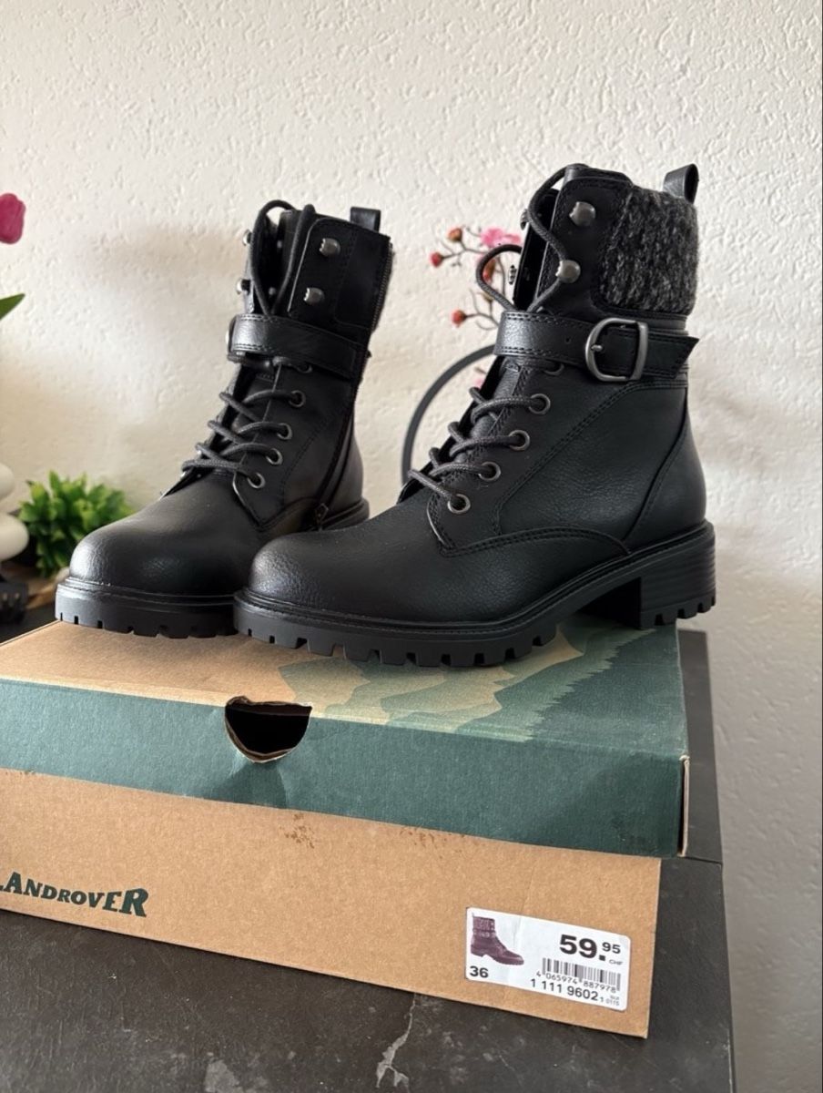 Scarpe da donna: Stiefeletten schwarz, Grösse 36 NEU – Nuovo (secondo la descrizione) da Uster venduto da Jessicajjk 1