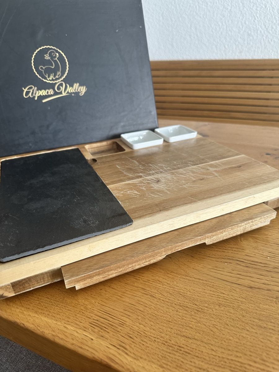 Servierplatten: Cheese board – Gebraucht aus Basel von VanBuyer2010 1