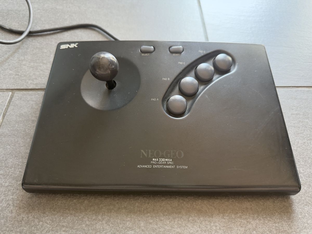 Console: SNK Neo Geo AES Konsole & Controller – Usato da Zürich venduto da cENS0R 4