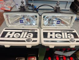 2x Hella Comet 550 Spot-Fernscheinwerfer H3 55W 12V mit Abd.