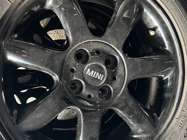 Mini Cerchioni: Original Mini Cooper Felgen mit Rädern schwarz – Usato da Oberrohrdorf venduto da Bikefee 1