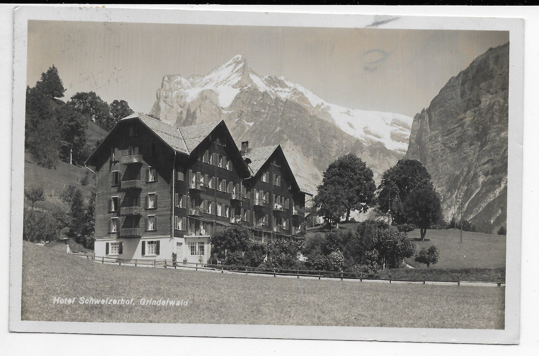 Cartoline postali: Hotel Schweizerhof Grindelwald – Usato da Hefenhofen venduto da Richsalz