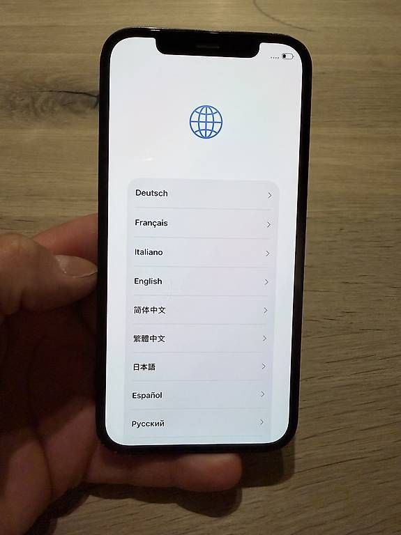Telefoni cellulari / Smartphones: Iphone 12 schwarz 256Gb – Usato da Täuffelen venduto da Cedu5 3