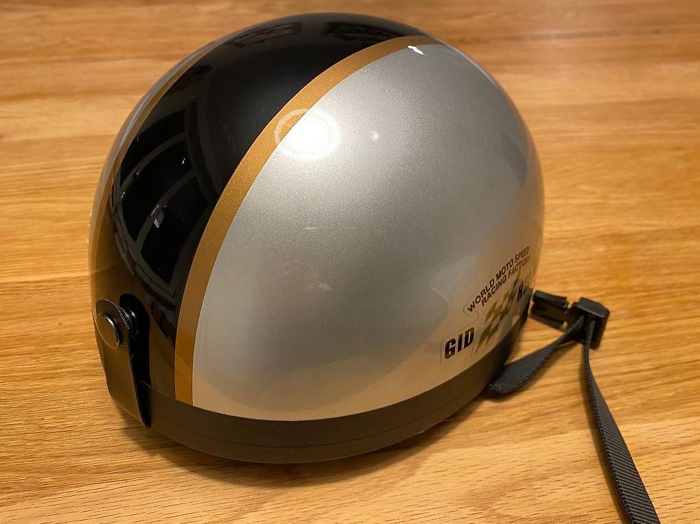 Caschi & visiere: Topfhelm silbern mit Streifen – Usato da Münsingen venduto da sno_b8fw 1