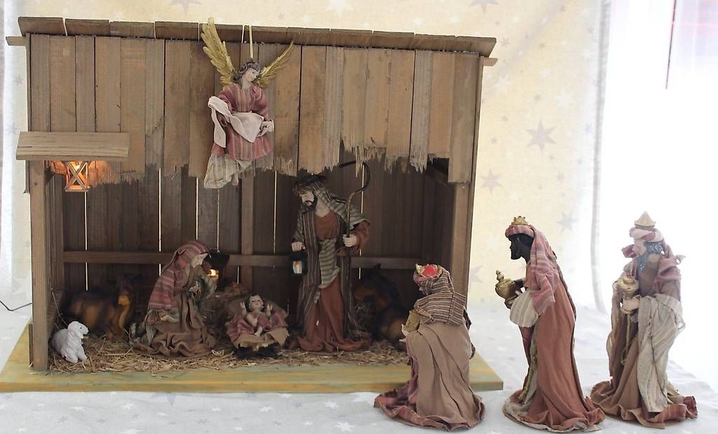 Toutes les décorations: Krippe XXL – Neuf avec emballage d'origine à Moosseedorf par Tigerlily1
