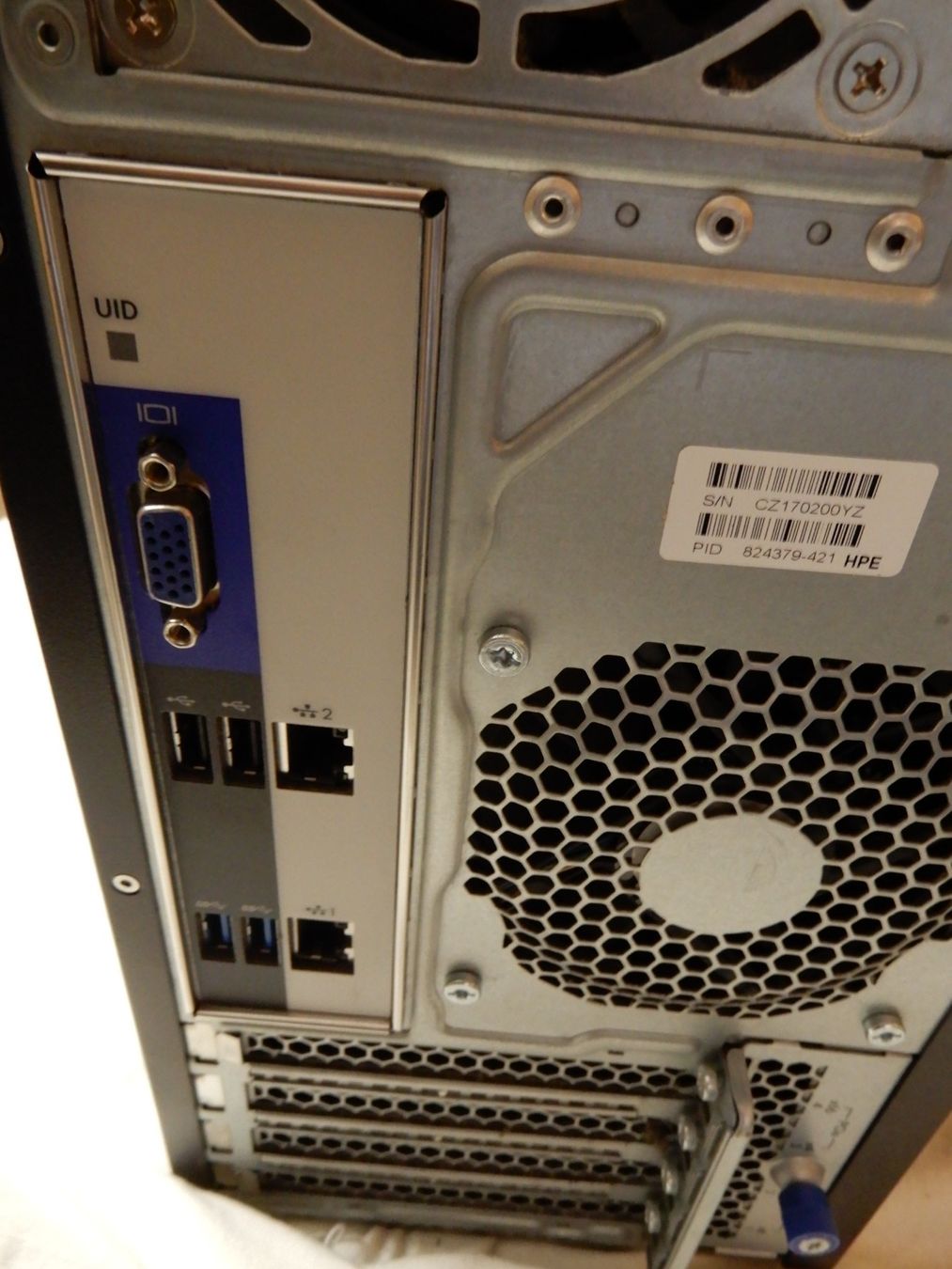 Hewlett Packard Server: HP ProLiant ML30 Gen9 Server Intel Xeon ohne HD – Gebraucht aus Worben von MaKo3252 1