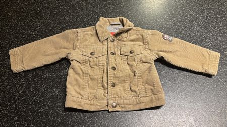 s.Oliver Baby Cordjacke Gr. 68 beige gefüttert