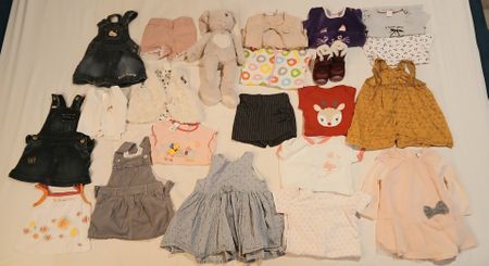 Lot d'habits Fille 9 mois