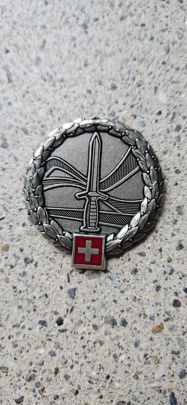 Schweizer Armee Placchette & Badge: *** Beretemblem Silber *** – Nuovo (secondo la descrizione) da Riedholz venduto da fr_sIruP