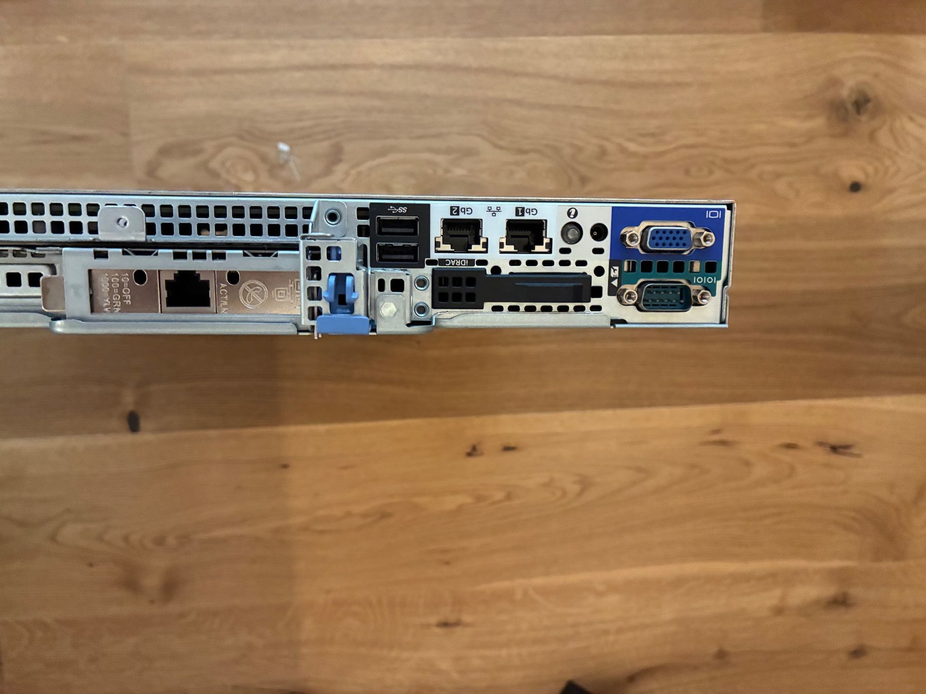 Dell Server: Dell PowerEdge R230 | Xeon E3-1220 v5 | 24 GB ECC RAM | – Gebraucht aus Oberdorf SO von RSB21 4