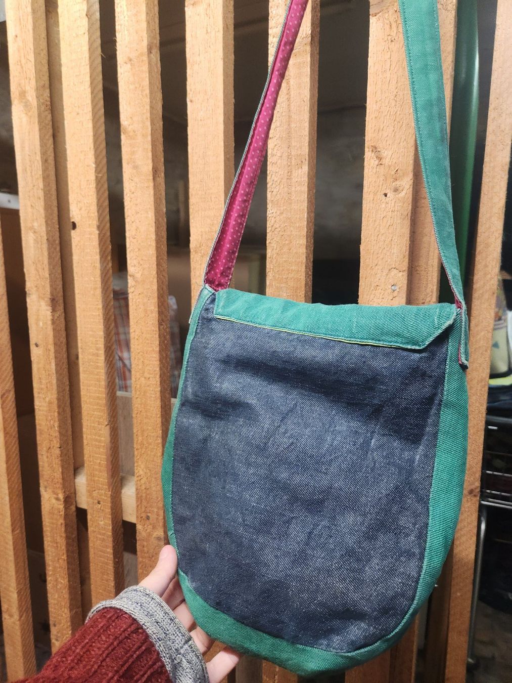 Taschen für Damen: Tasche grün – Gebraucht aus Basel von mangome 4