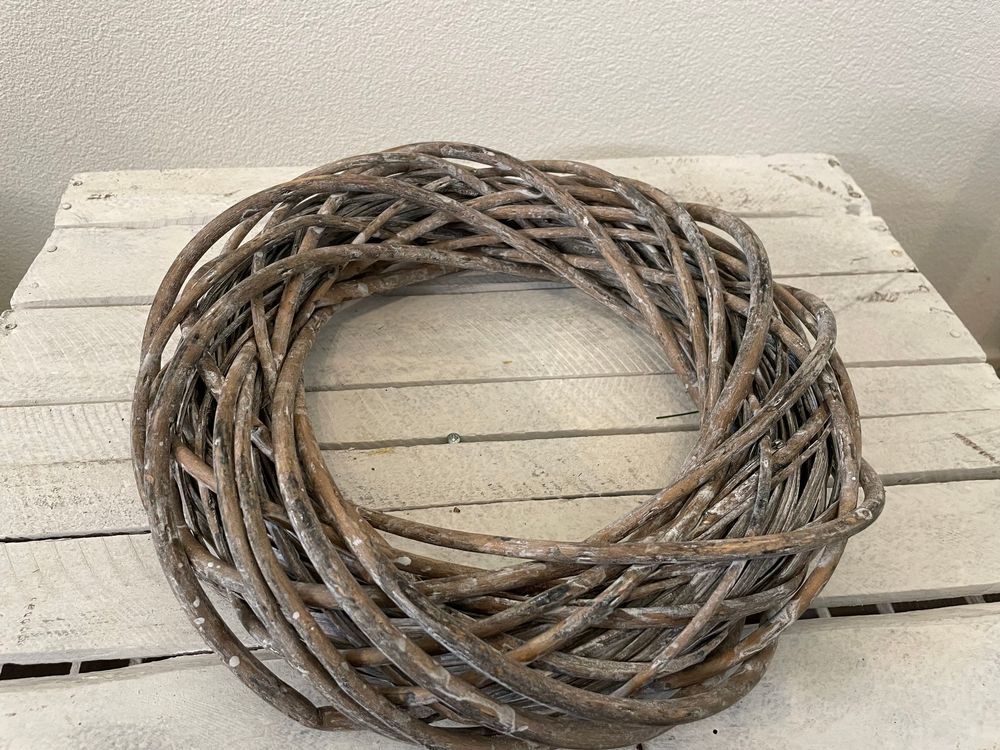Elegantes Weidenkranz Gross 100cm Bilder