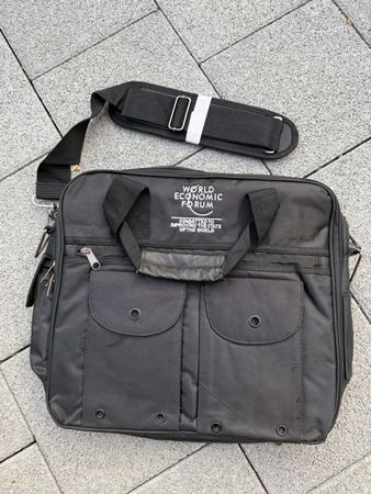 Tasche World Economic Forum schwarz guter Zustand