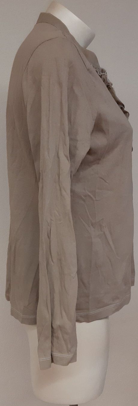 Tchibo Top: TCHIBO Damen Bluse Beige Gr.40 – Usato da Seuzach venduto da VT-Collections2 2