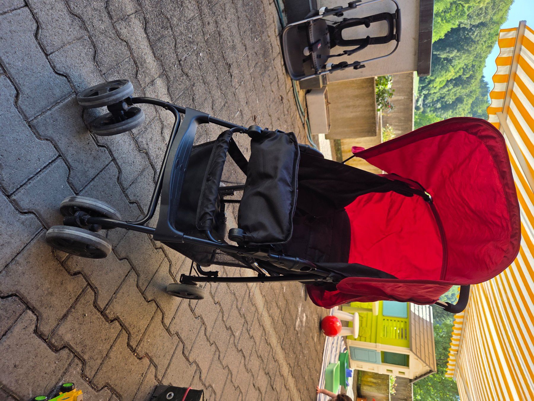 Hauck Carrozzine: Kinderwagen Hauck Sport Red – Usato da Baden venduto da adu_yzh2