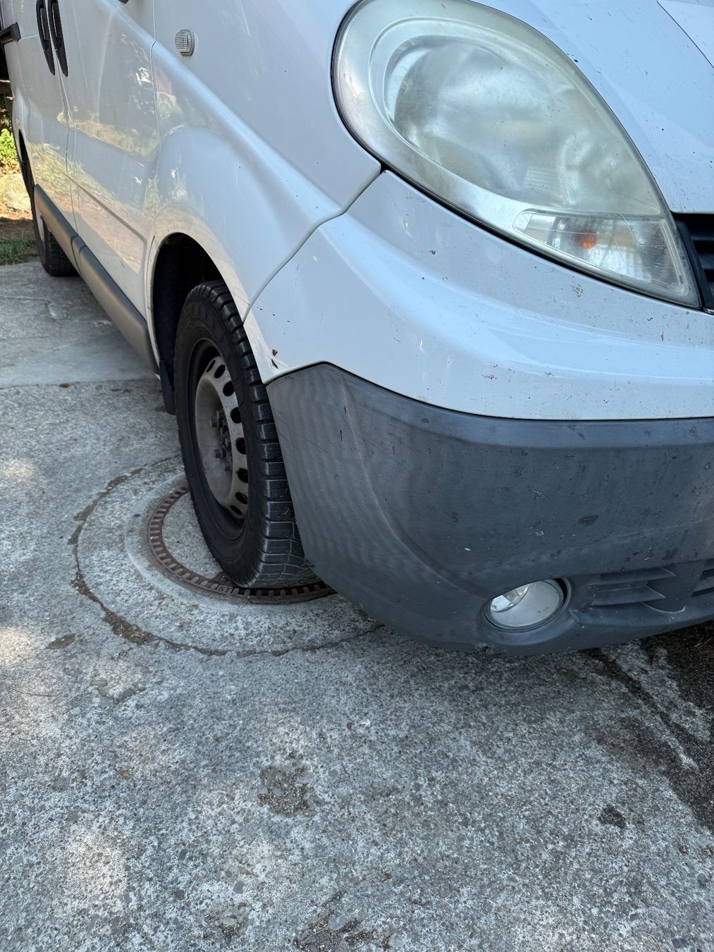 Renault Véhicules utilitaires: Renault Trafic – D'occasion à Sonterswil par Ester.martinez 1