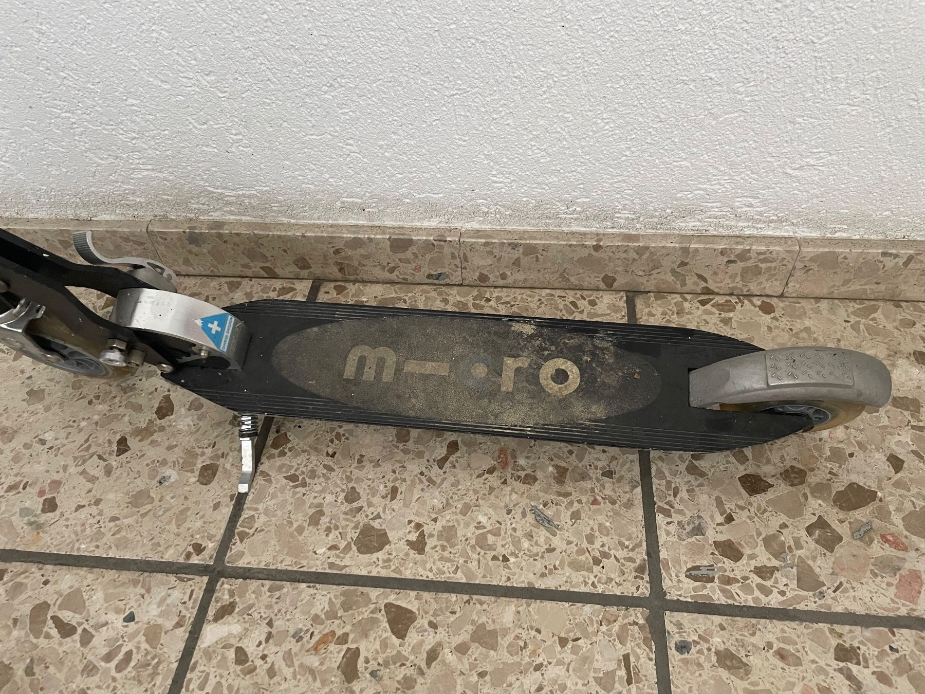 Scooter: Micro Sprite Special Edition Black Stripe – Usato da Amriswil venduto da einkaufverkauf 3