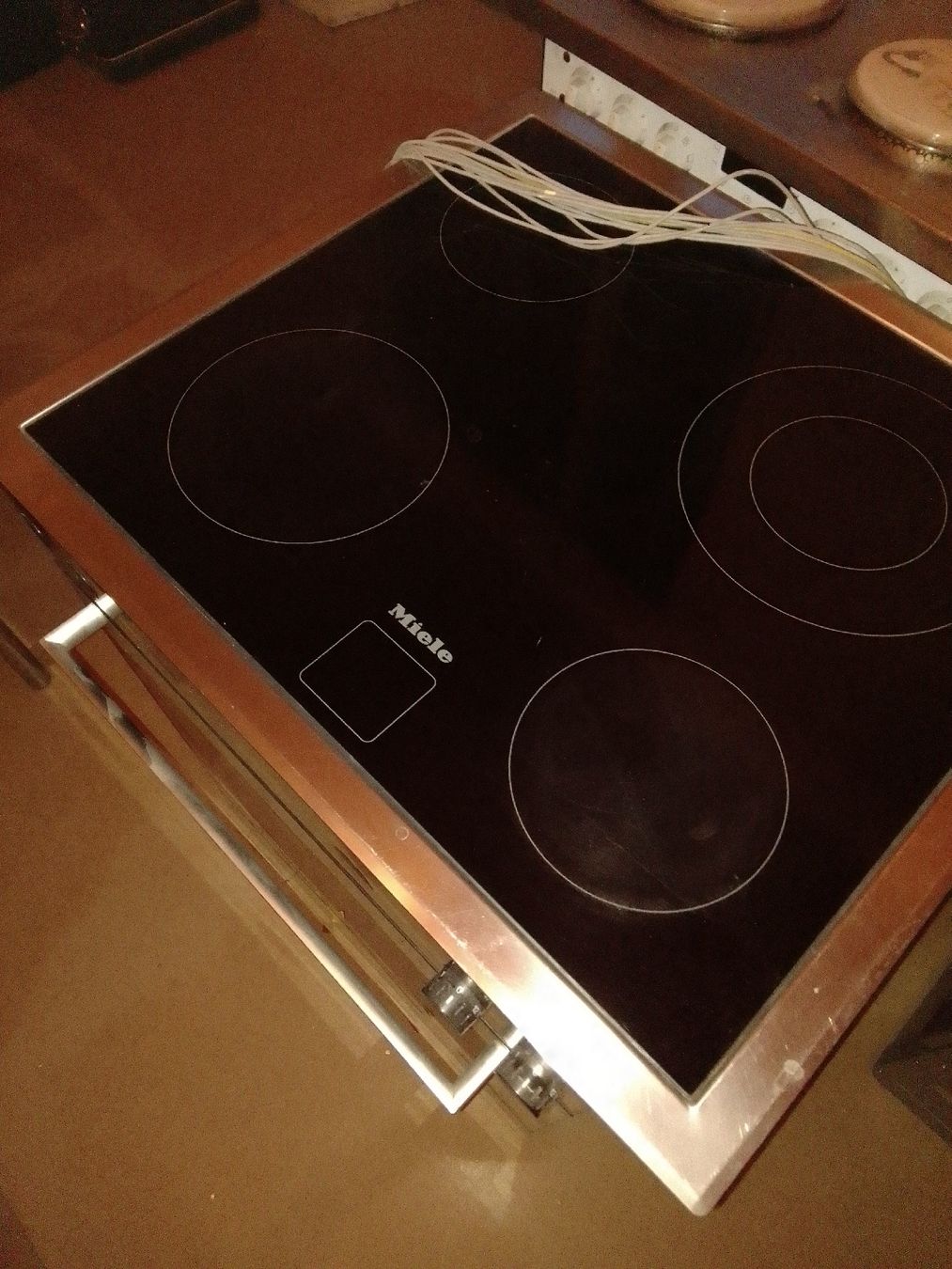 Miele Forni: Backofen - Kochherd von Miele – Usato da Naters venduto da sealed-gamer 2