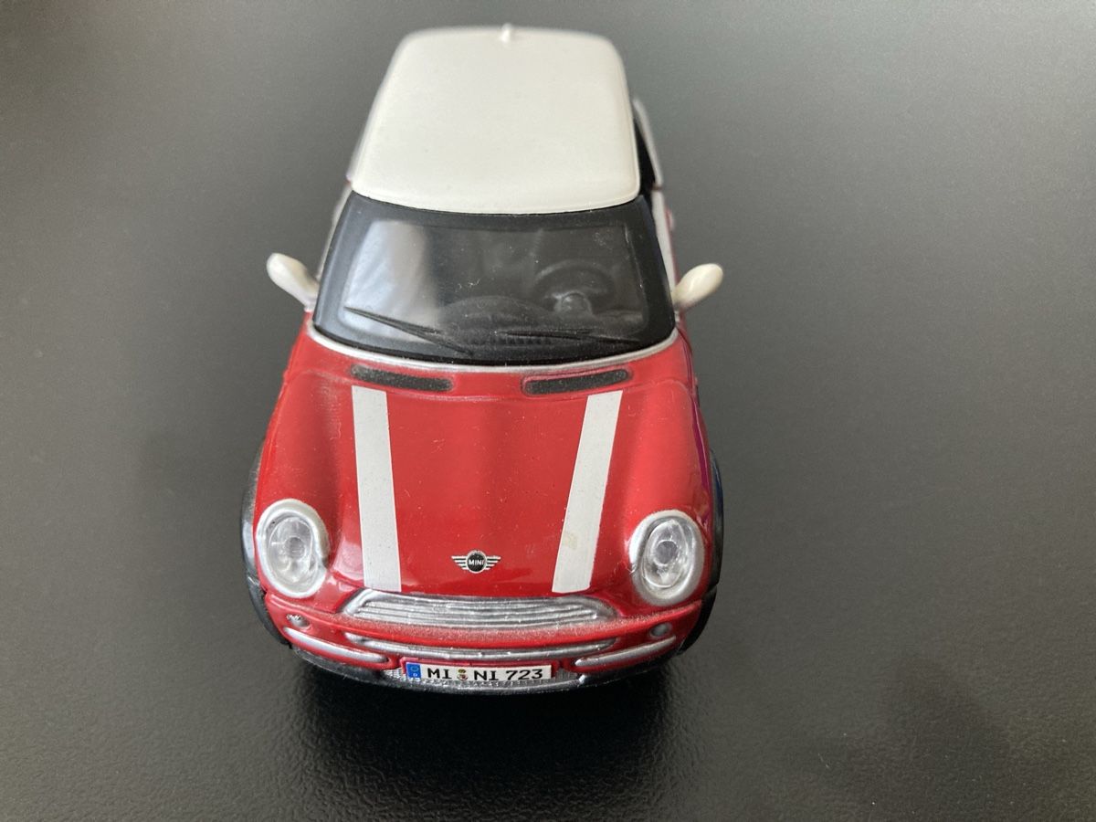 Cooper Modellini d'auto: Mini Cooper Modellauto – Usato da Biberist venduto da Nafena 2