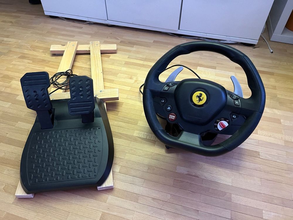 Thrustmaster T80 RW Ferrari 488 GTB | Kaufen auf Ricardo