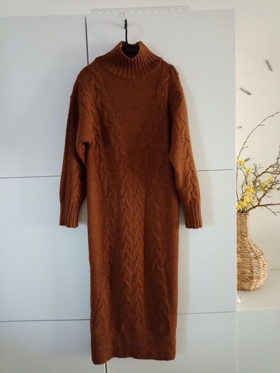 Vestiti: Midi Strickkleid S-M – Usato da Simplon Dorf venduto da fraueulalia 3