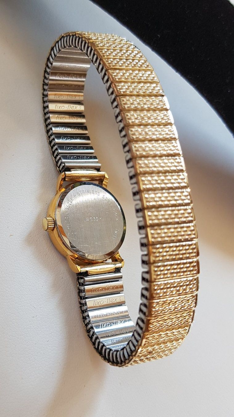 Orologi: Damenuhr Quarz – Usato da Wald ZH venduto da Silena02 2