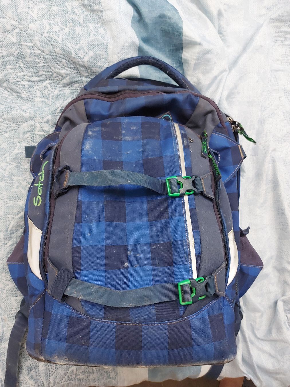 Satch Borse & Zaini: Satch Rucksack blau-dunkelblau kariert, gebraucht – Usato da Möriken AG venduto da zuz_zp7z