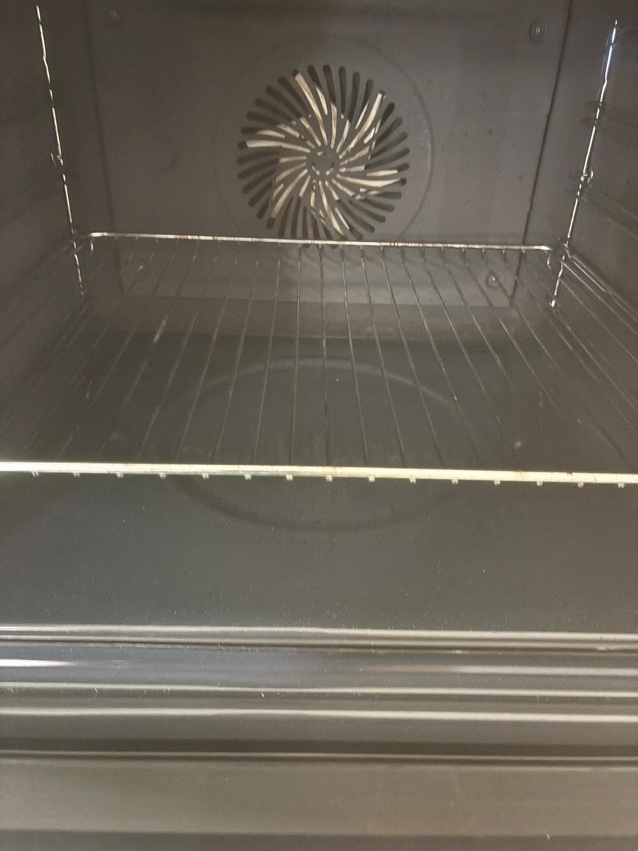 Moules à gâteaux: Electrolux. Backofen  – D'occasion à Rapperswil SG par kat_rw8q 1
