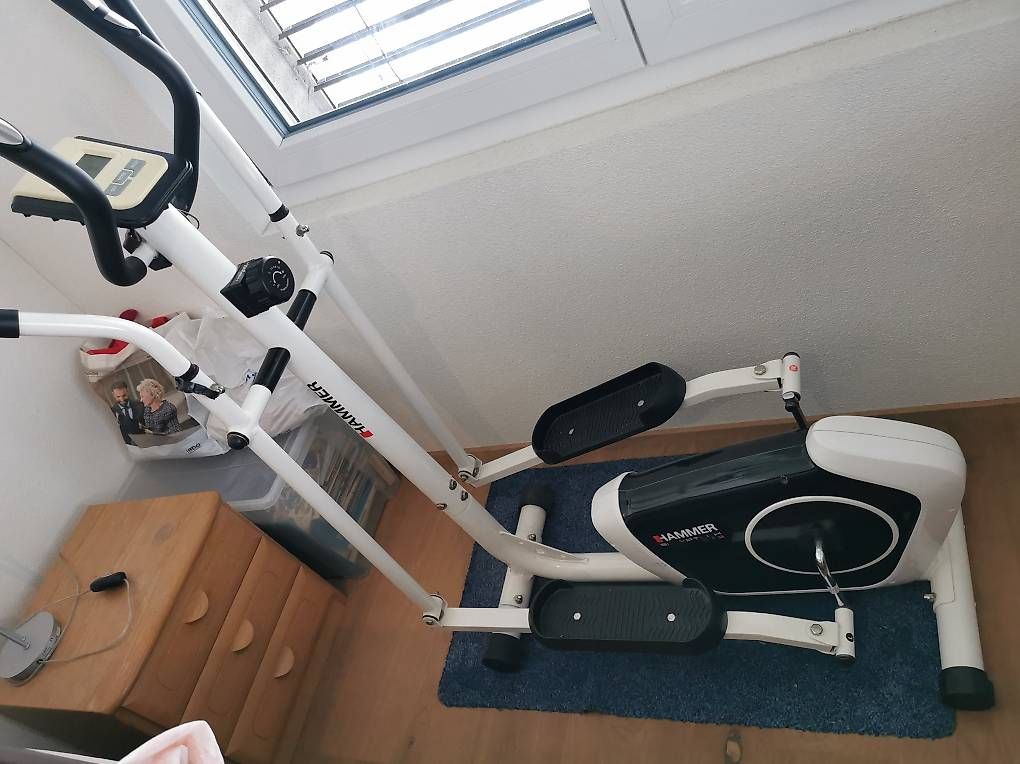Hometrainer: Hammer Crosstrainer CT3 – Usato da Gunzwil venduto da Ddanii