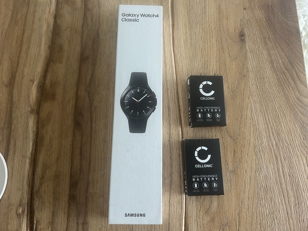 Samsung Smartwatch: Galaxy Watch4 Classic – Usato da Jona venduto da grizzlyhedi01