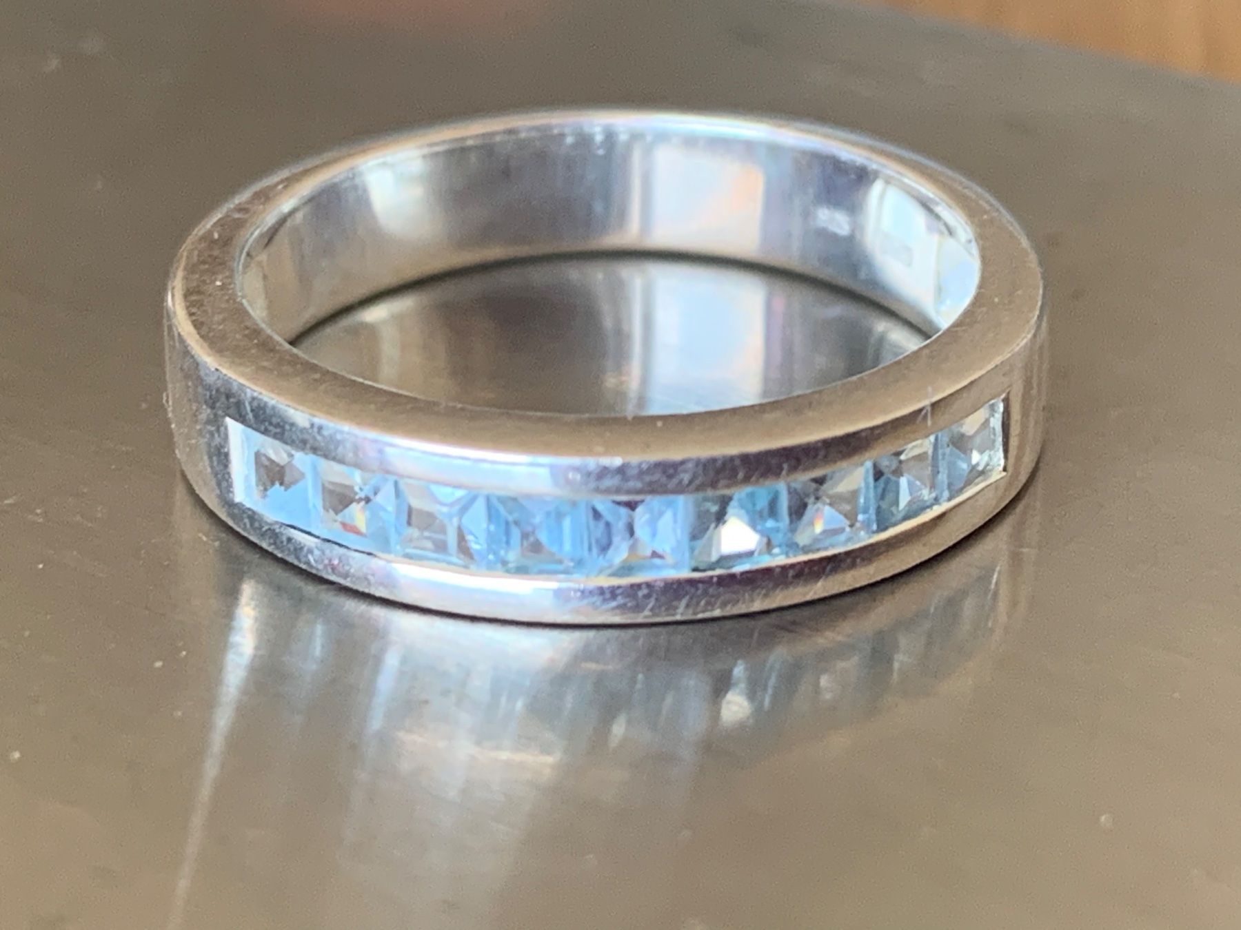 Anelli: Silberring Hellblauer Zauberring (57) – Usato da Laufen venduto da belleskulptur 1