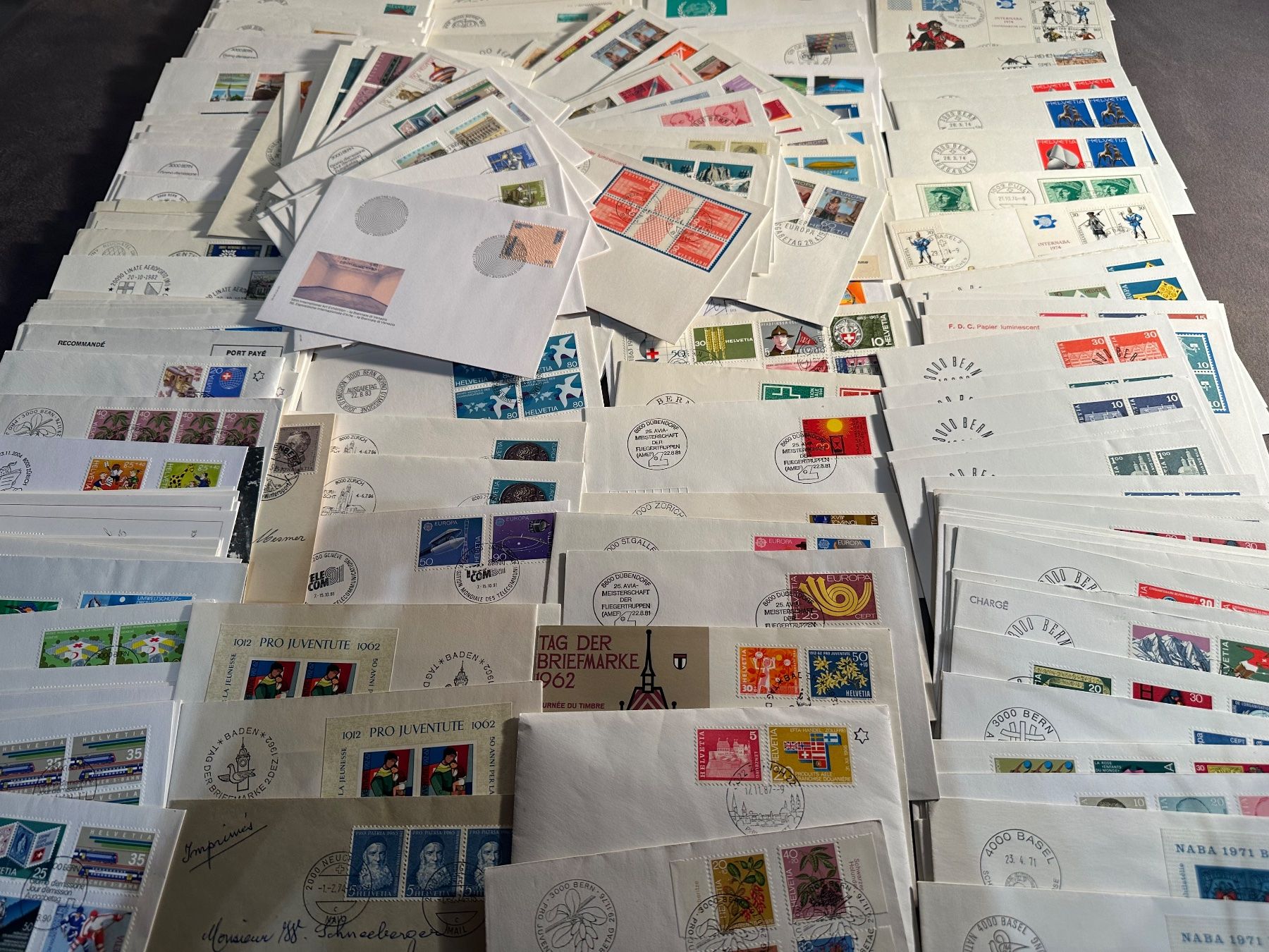 Tutti i francobolli: Sammlung Schweiz Briefe Sonderbriefe FDC usw. – Usato da Stettfurt venduto da 2442 3