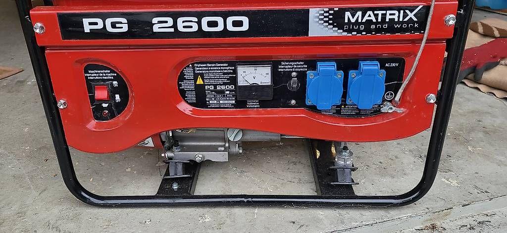 Generatori di corrente: Notstromagregat 2.6 KW – Usato da Igis venduto da rihiro
