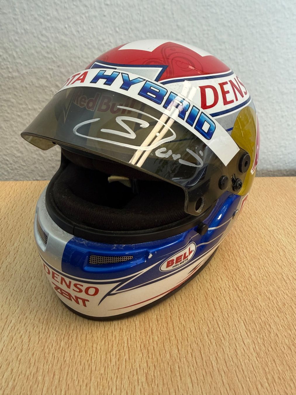 Autografi: Sebastian Buemi Minihelm WEC 2013 – Usato da Elgg venduto da dan_f8gv 2