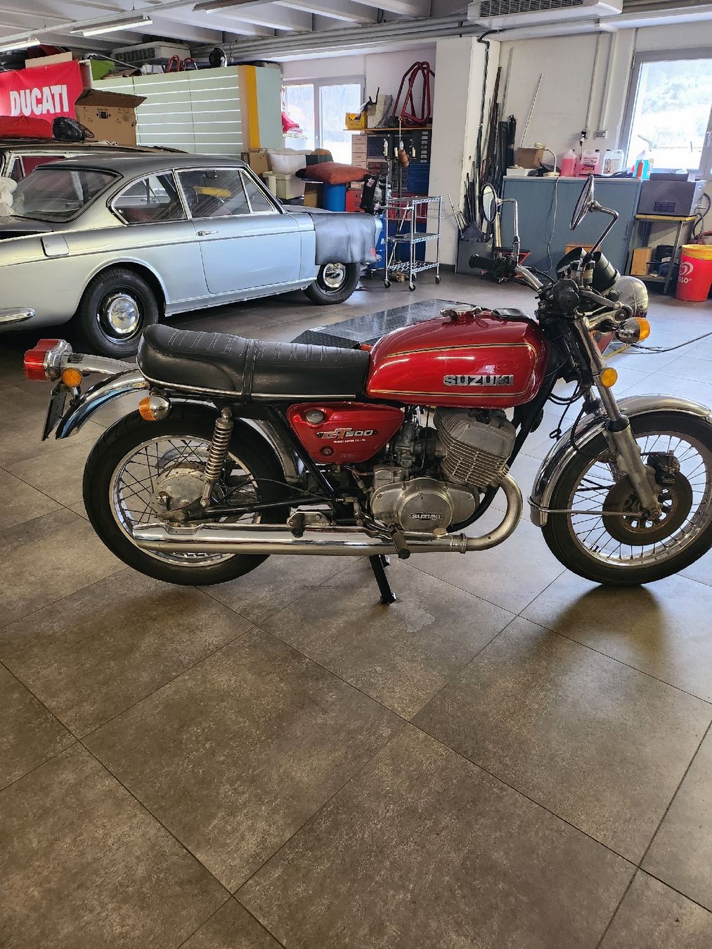 Suzuki Strada: moto suzuki 500GT – Usato da Lugano venduto da Bernardino04 9