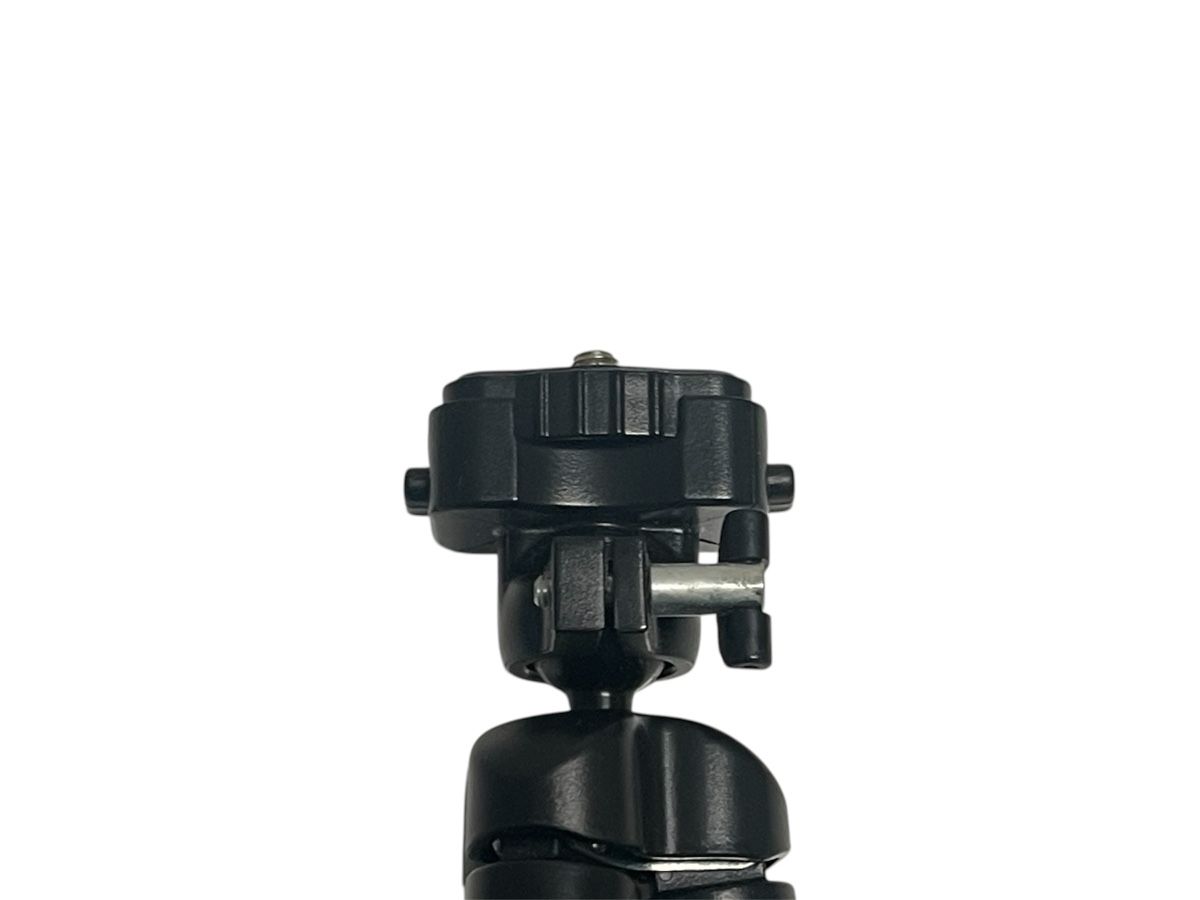 Treppiedi & Teste: SilverCrest SSTS 1500 A1 Tischstativ - Spider Tripod – Usato da Luzern venduto da woti-shop 2
