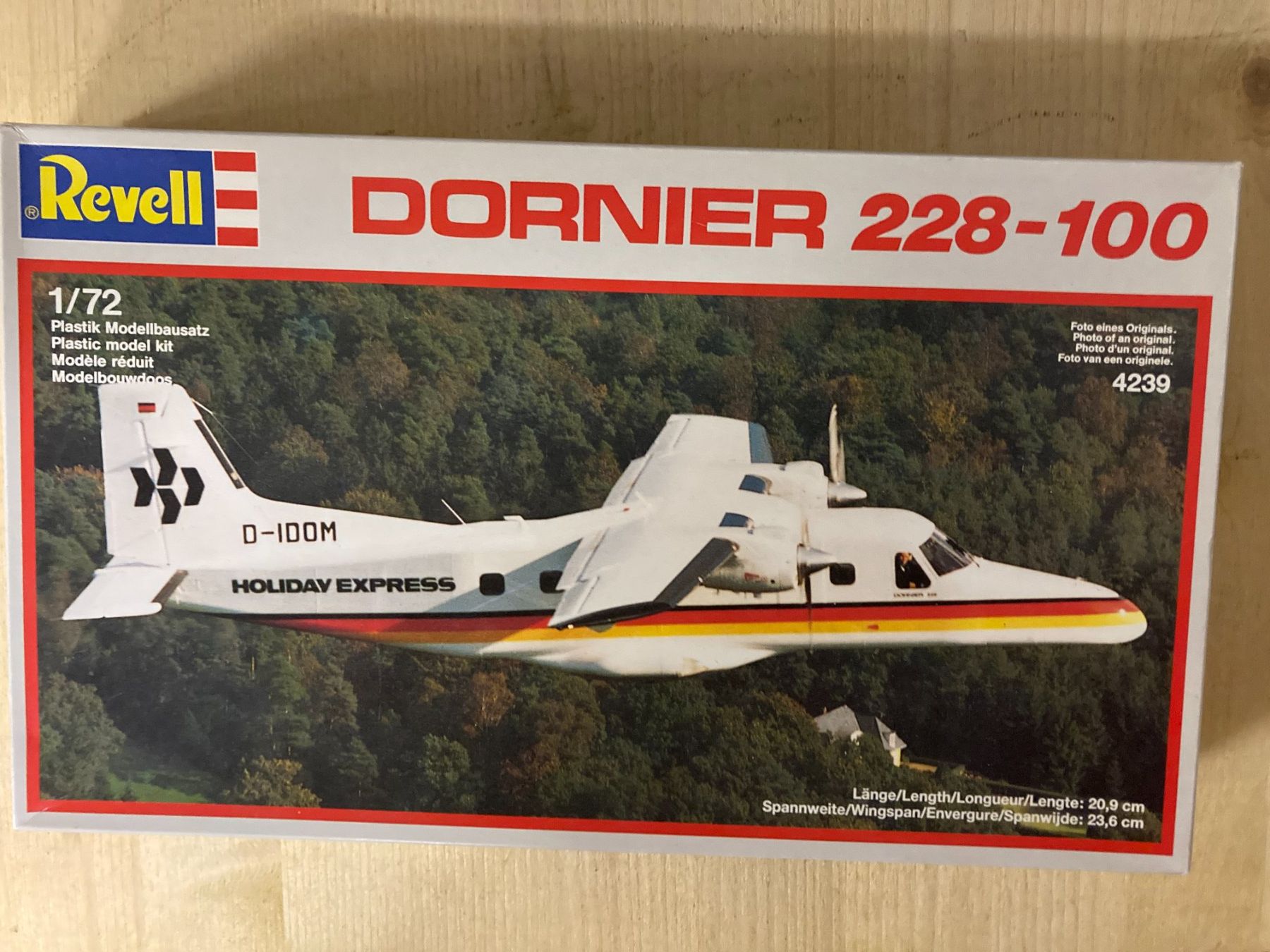 Revell Kits de montage: Flugzeug Plastikbausatz – Neuf (Voir description) à Frauenfeld par oli_hy8j