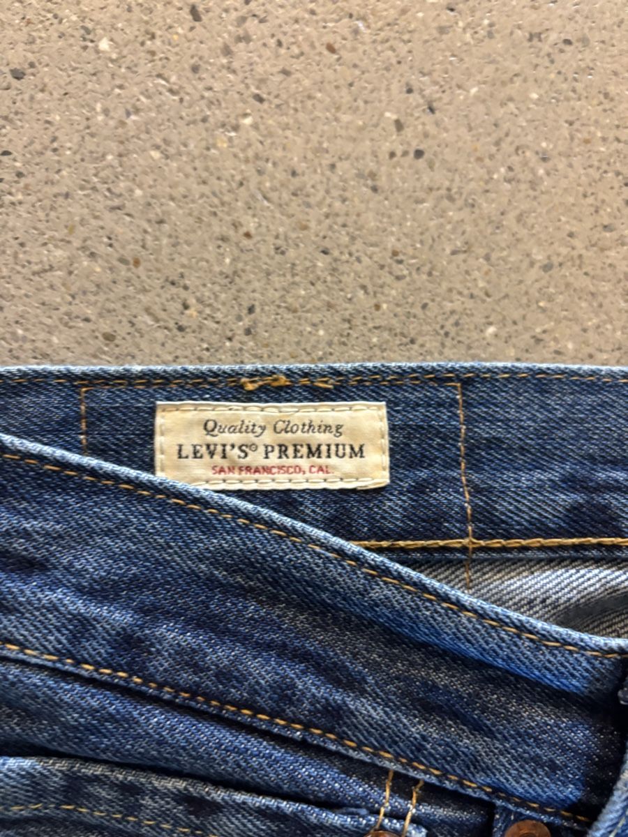 Levi's Jeans: Levi's Jeans Straight – Nuovo (secondo la descrizione) da Schlieren venduto da lau_jvz6 3