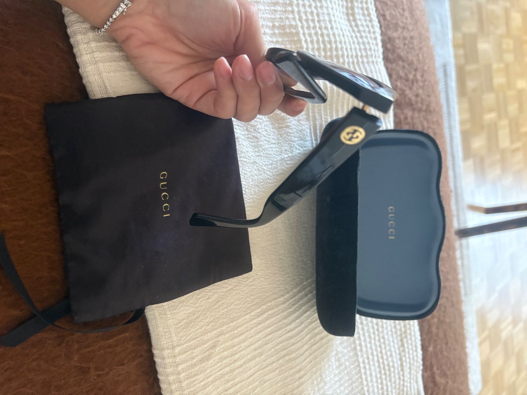 Gucci Occhiali & Lenti: Lunettes de soleil Gucci – Usato da Petit-Lancy venduto da lep_5vvn 1
