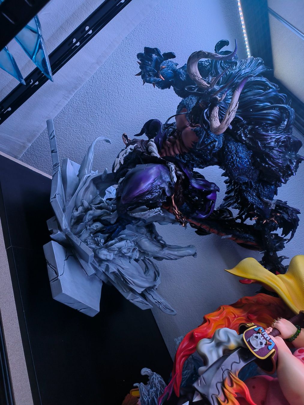 Statuette: One Piece Kaido – Usato da Niederrohrdorf venduto da elwey 4