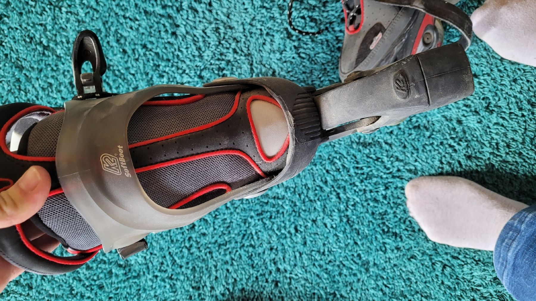 K2 Pattini in linea & Pattini a rotelle: K2 Inlineskates, Gr. 41.5, mit Schoner-Set – Usato da Warth venduto da aussieaussie 4
