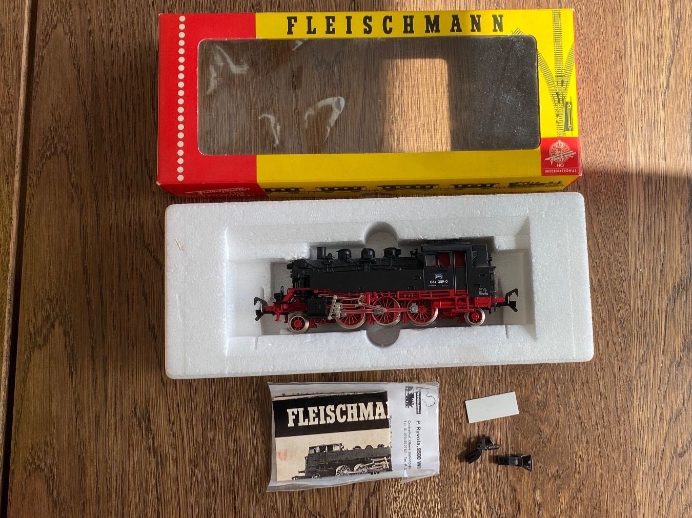 Fleischmann Modelleisenbahnen: Fleischmann 4064 Dampflok – Gebraucht aus Glattpark (Opfikon) von anywaya23 8