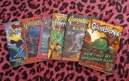 R.L STINE GOOSEBUMPS in English
