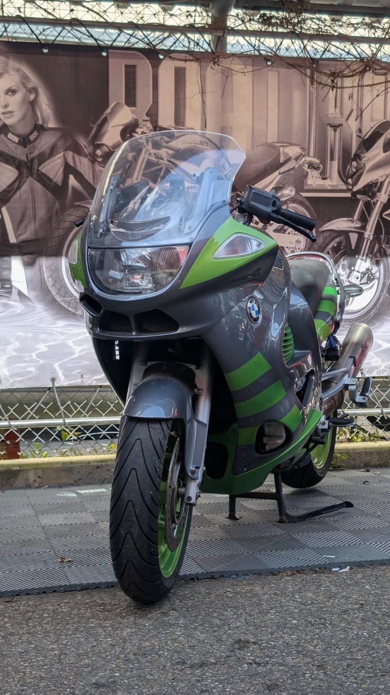 BMW Touring: BMW RS 1200 ABS – Usato da Sissach venduto da Gruetter-Moto-Center